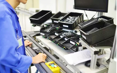 成都標(biāo)桿企業(yè)學(xué)習(xí)--走進(jìn)西門子數(shù)字化工廠(軟件與輔助設(shè)備篇)